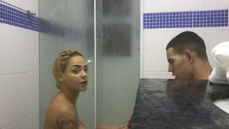 VictorHugo: Taking a Shower with Hot Whore