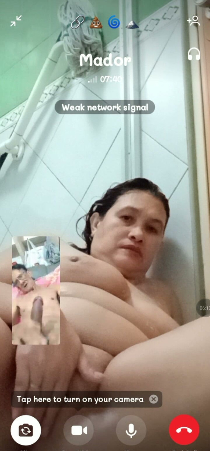amadorrivera: Tombul seksi karımla görüntülü görüşme