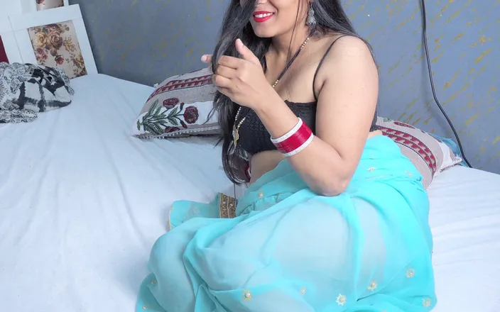 pinki_cute: Stepmom in Full Romantic Mood- Indian Stepmom Pinki Stay One...