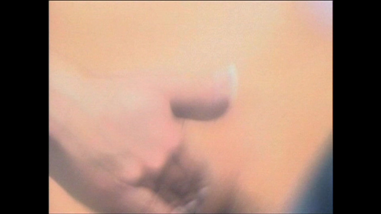 The Power of Love: Grote harde pik slaat strakke natte kut