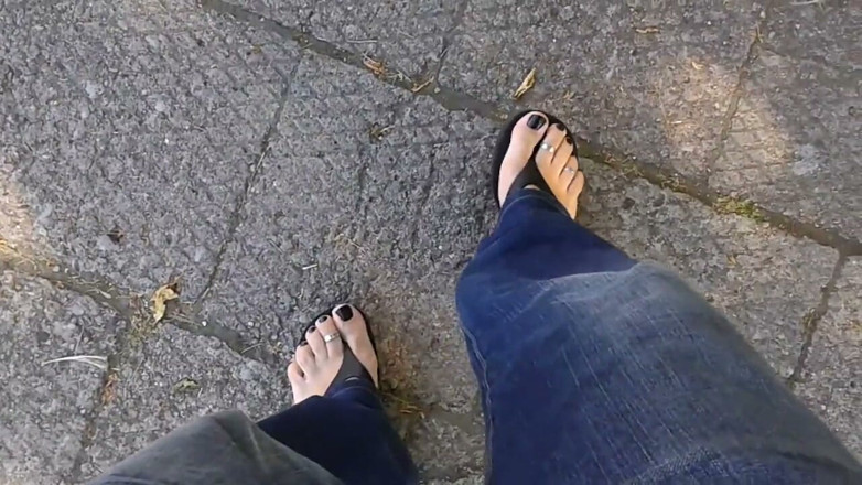 Heelex: Pretty Feet