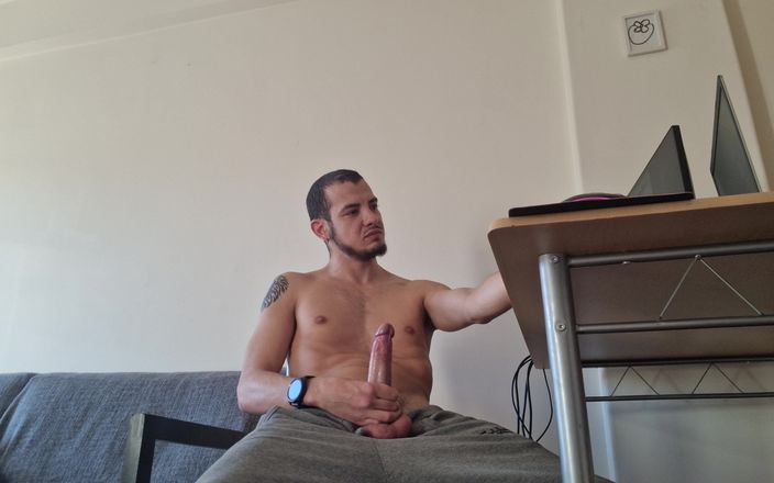 Fitguywithbigdick: Szybka solo mastubation