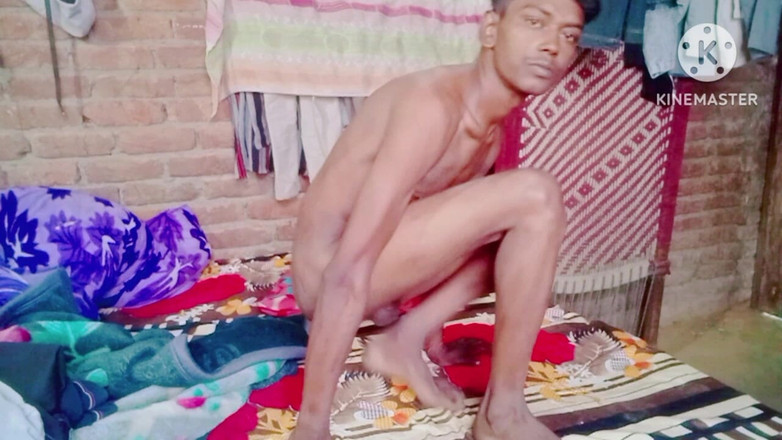 Contentformation2: Indyjski chłopak wielki fan loszka i zespół God Boy