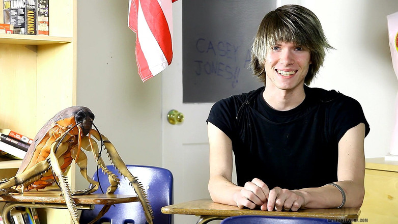 Teach Twinks: Belajar Sedikit Tentang Muda &amp; Comel Casey Jones