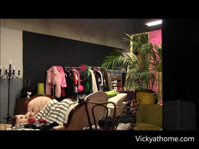 Vicky Vette: Bts Puma Swede, Vicky Vette, Gumová panenka Latex Milenci