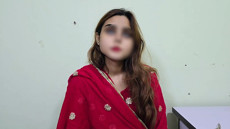 Faryal: Je veux ta chatte - dirty talk hindi