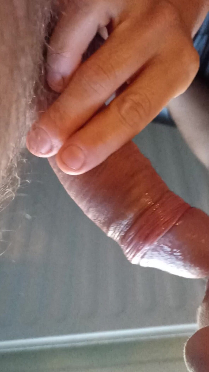 Jadelareine: A Good Morning Blowjob