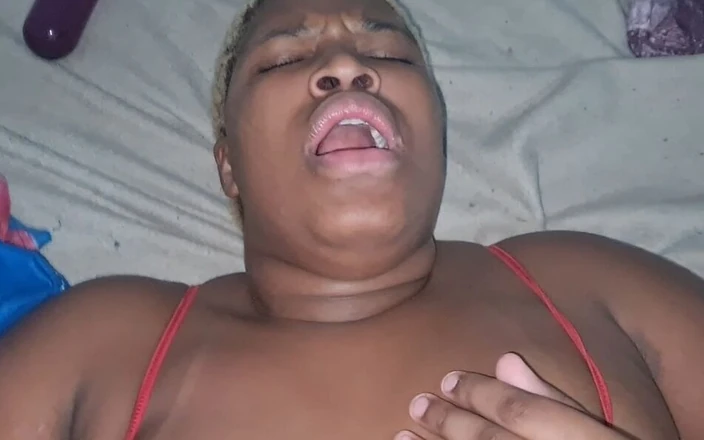 LeoOgro: Ébano anal