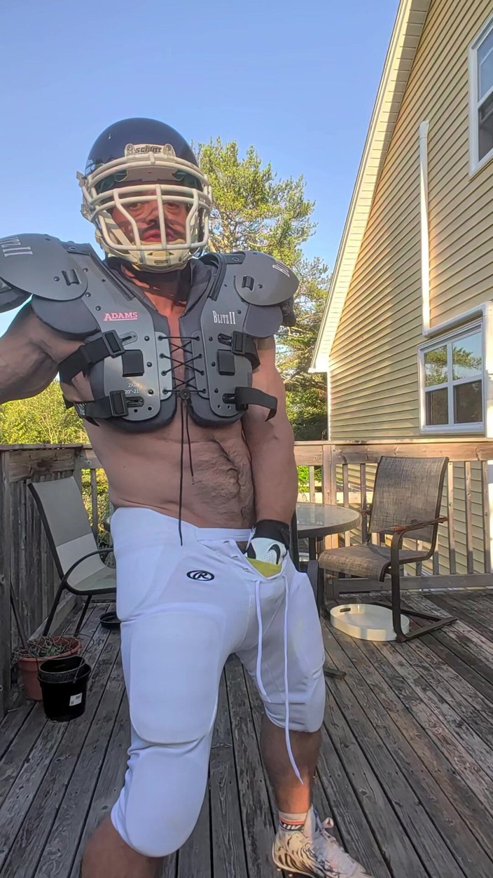 Bruiserwood: Football Gear, Socks, Cleats