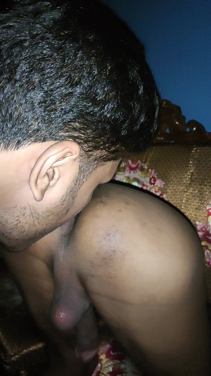 Ahpanal: Blowjob menjilat pantat gay India
