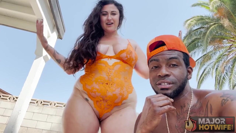 Rome Major Hot Wife: Rome Major Pounding Busty Wife Josie Jaxx by the Pool