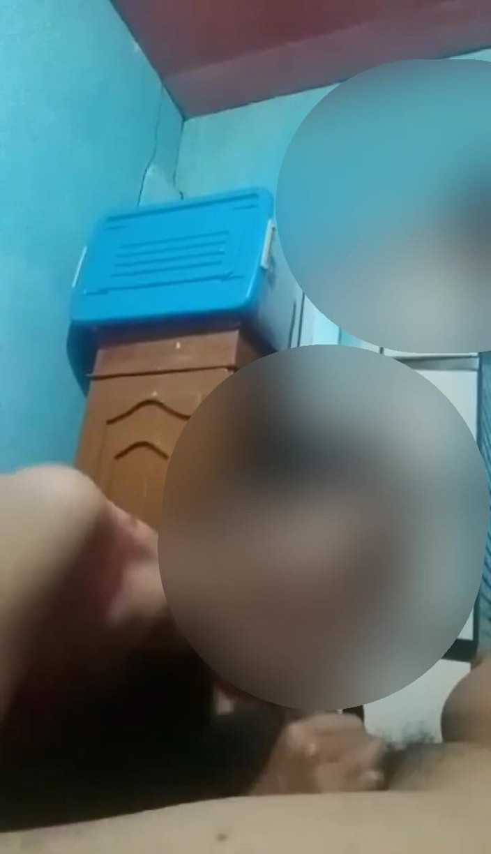 Astriana88: Šuká ptáka své tchyně