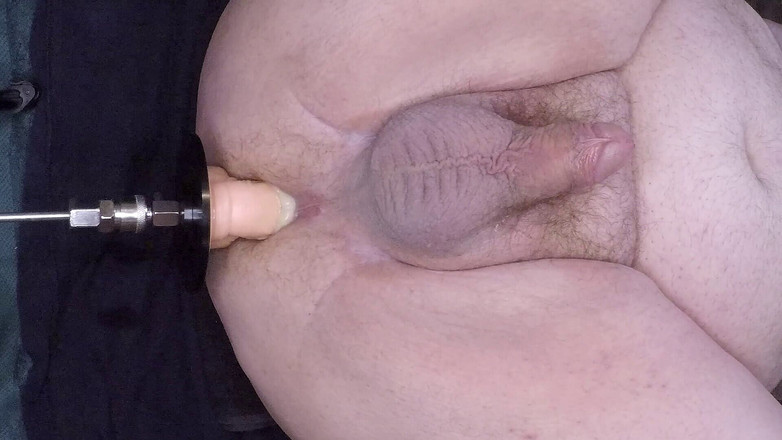 Curious Jay: 22 menit lubangku dientot sama mesin seksku