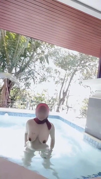 pool men hijaab nagn snan