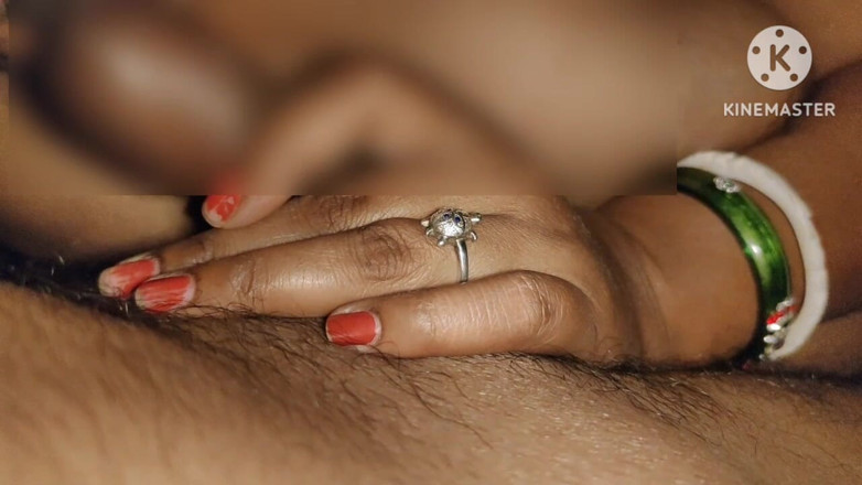 Sonu Hot Studio: Deshi vrouw zuigt pik en seks in de ochtend