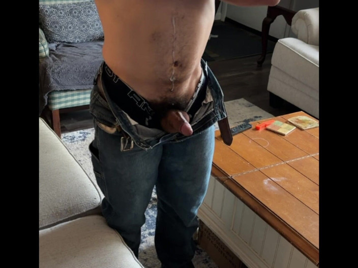 mascbeef95: Foot POV Bearded Muscle Bloke Squirts Cum on Himself
