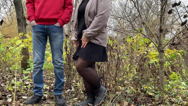 OurFetishLife: Ogromny tyłek mojej macochy mnie podnieca