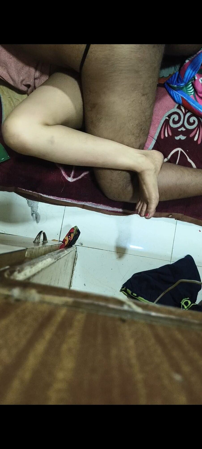 Saggyhardcore: Tante seksi india lagi asik ngentot gaya doggy sampai ngentot...