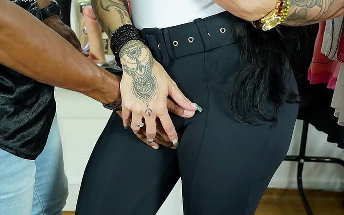 Amopornobr: Nejlepší sexshop prodejce v sousedství