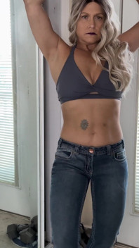 MILF Low Rise dżinsy try-on i zginanie