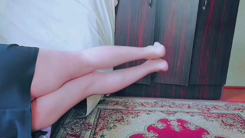 Kitty_Cross: Confidence Boost - Embracing Your Unique Style