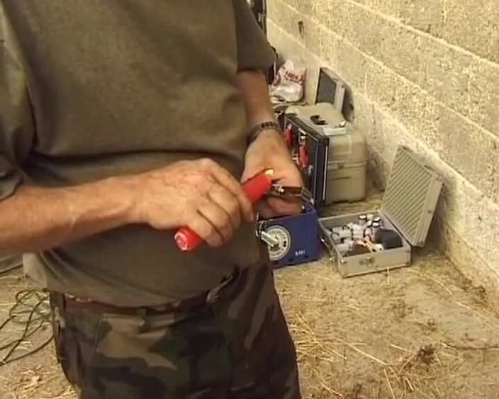 Deutsche Camgirls: Amatör Alman sürtük anal seks yaparken şaplak yiyor