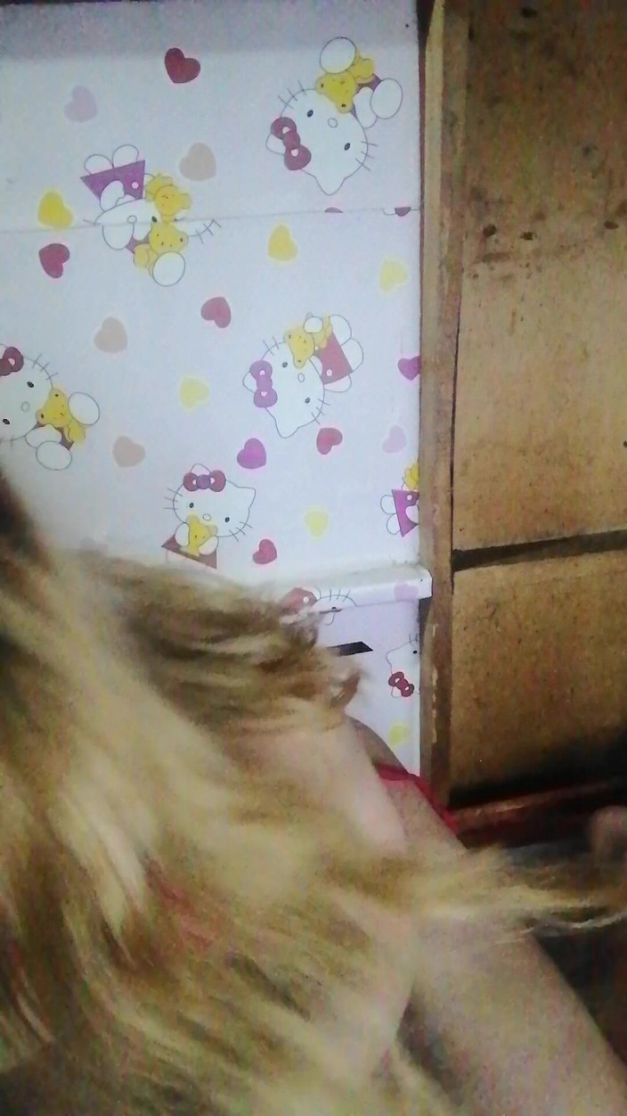 Reynaldo6: Qui mi masturbo sempre nella mia stanza