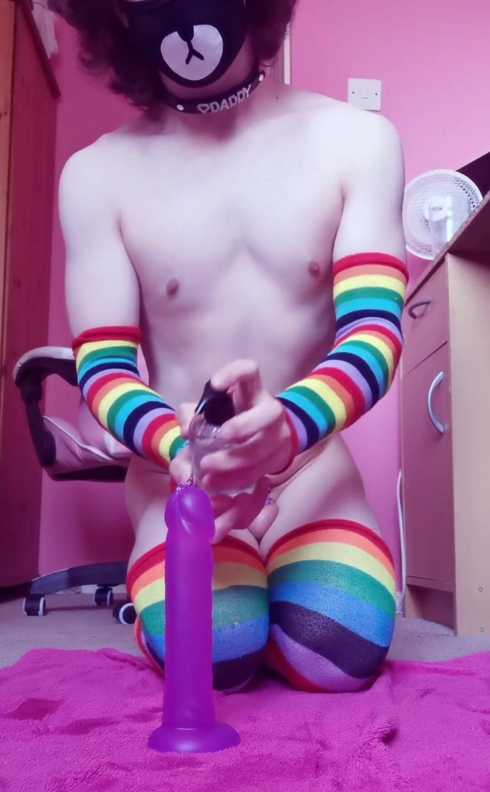 Rainbow Femboy: 3 видео использования моих больших игрушек