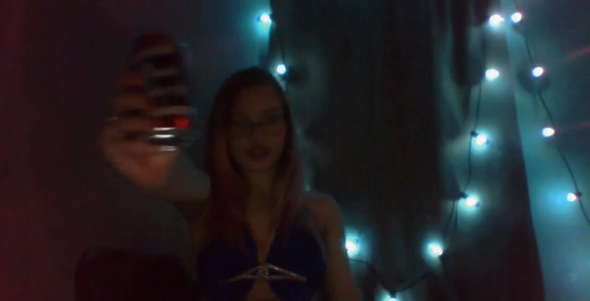 Kira Burn: Per coloro che hanno perso lo strip club online night