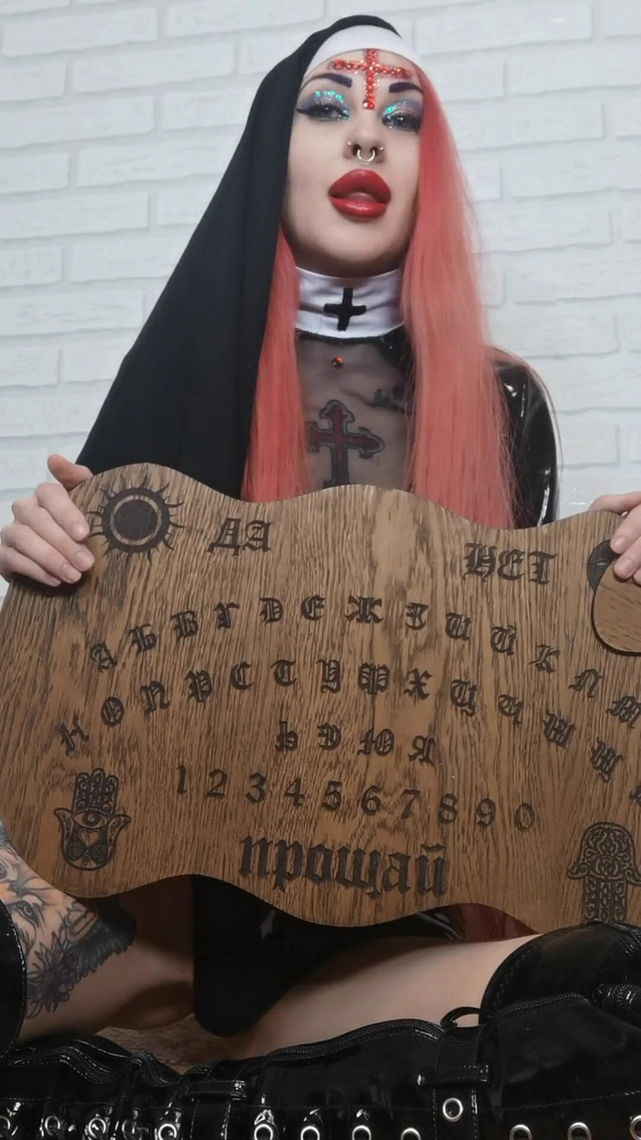 RedFox: Black Widow Witch Fucks Herself in the Ass and Masturbates...