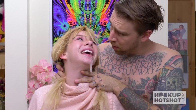 Hookup Hotshot: Tiny blonde teen gets her ass creampied by online date