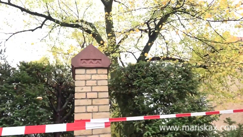 Mariska x: Großer schwarzer schwanz für Mariska und ihre latina cameltoe
