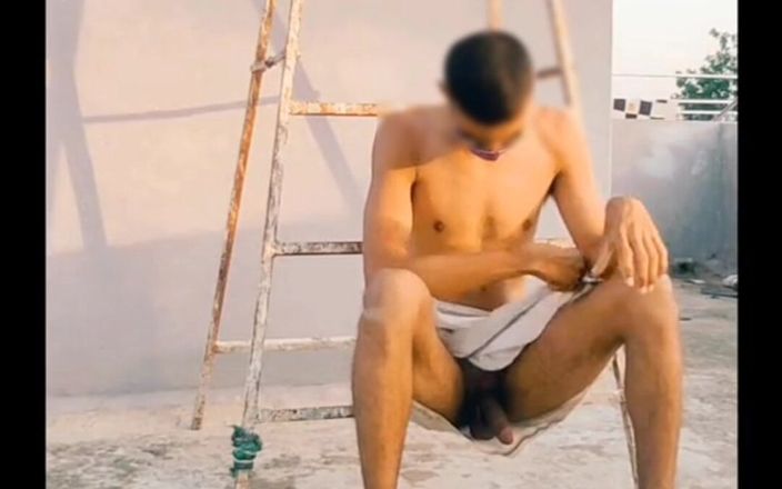 Tani: Gay maestro chupa estudiante dick