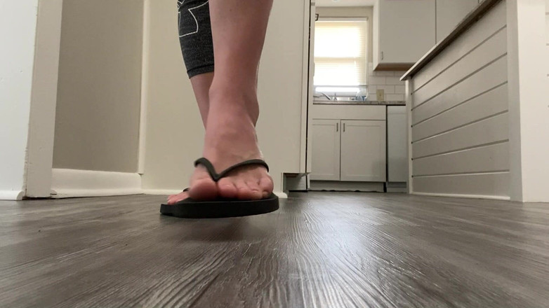 footivities: Modeling žabky a honění přírodními prsty na nohou