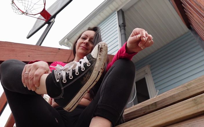 Raven Willow: Verwijder de modder van mijn Converse