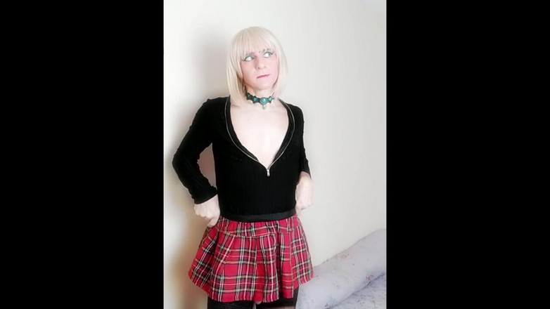Faustine: Sexy Sissy Crossdresser sukně Punčochy Pěkný úsměv Ass Cock