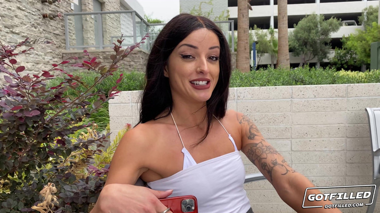 Got Filled: Gotfilled Charlie Valentine Cums Back for Cream