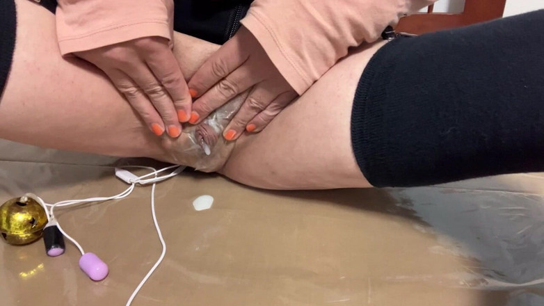 megu2002: 自我训练 58 在训练室 3