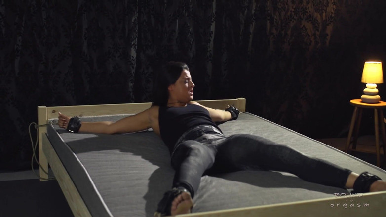 Bound to Orgasm: Mysterious Figure - Coco De Mal