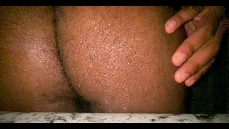 Tailandxxx: Cur în meniu, spermă ia o mușcătură