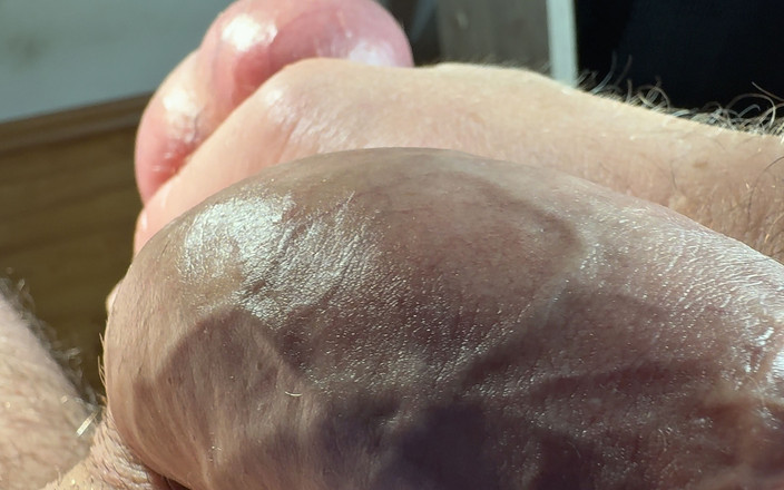 Leonardo-1974: 睾丸按摩