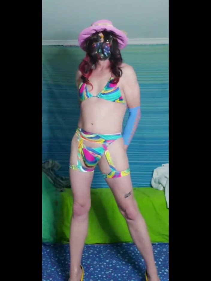 Lizzaali: Saya seksi untuk bikini saya hehehehe saya mahu