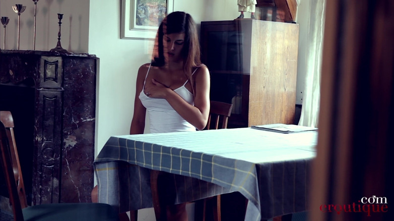 Eroutique: Candice Luca - sexy ranní světlo