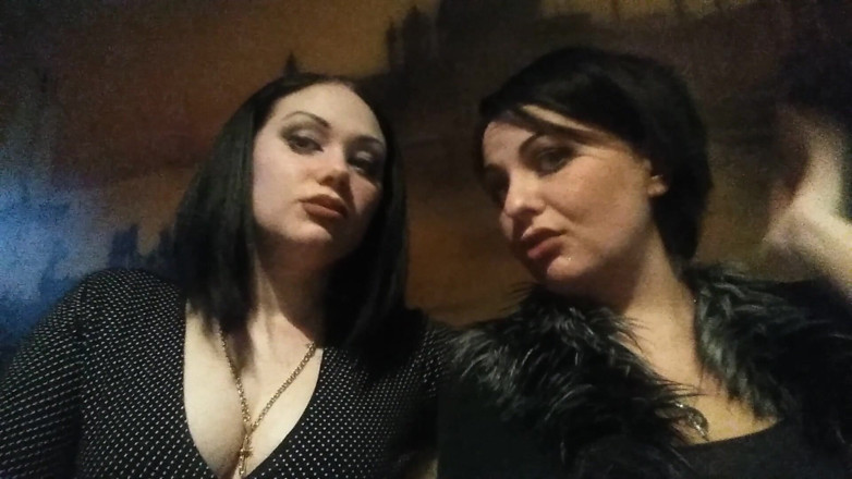 Goddess Misha Goldy: Talking and Smoking Hookah and Cigarettes in the Club