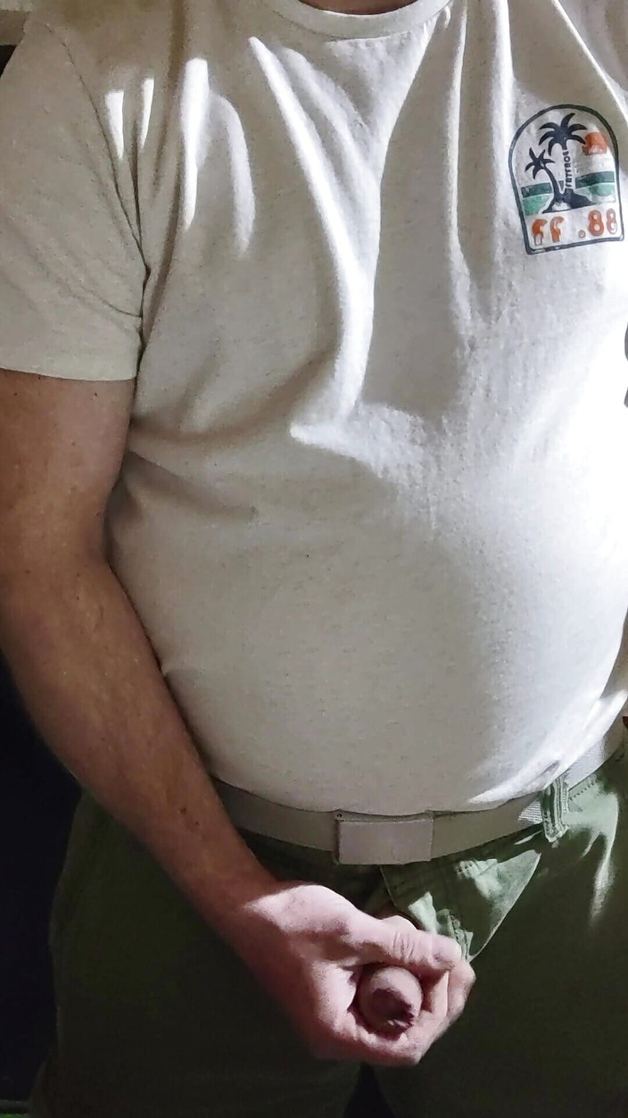 Incredible Dick: Beccato durante la masturbazione- il grosso cazzo sborra