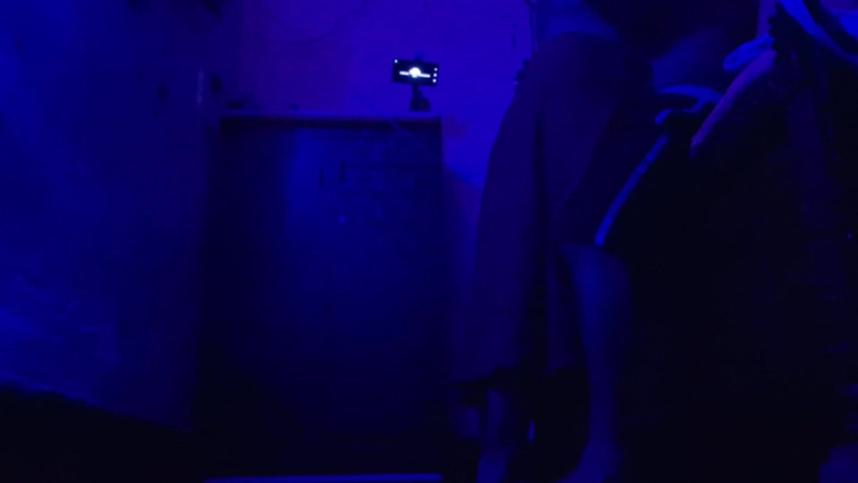 Busty Banuu: Indická desi nevlastní sestra v právu hardcore šukání sexuálních videí
