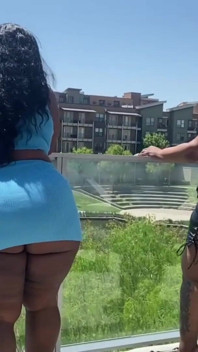I linked up with jada thyck and she got a phat ass