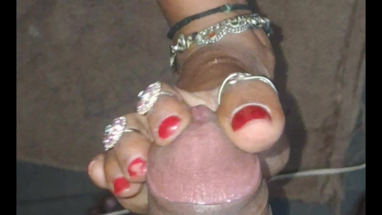 Monju: I Took Out the Water From Bhabhi's Pussy