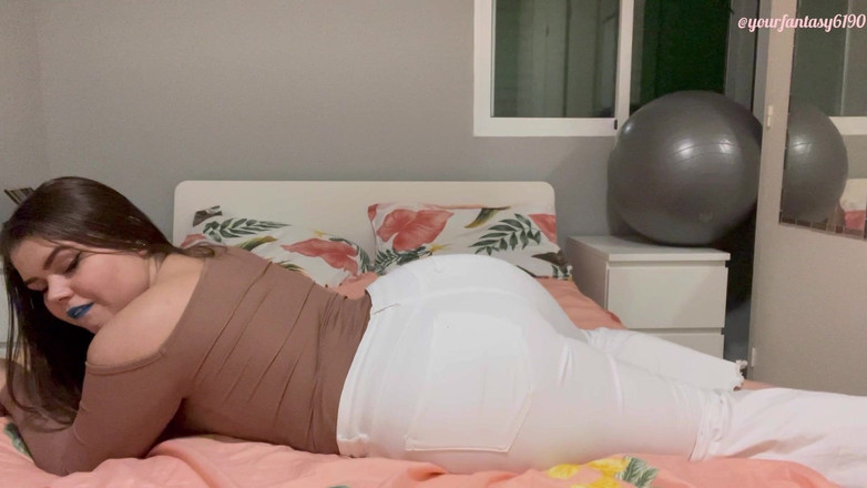 Your fantasy studio: 100 dikira kentut