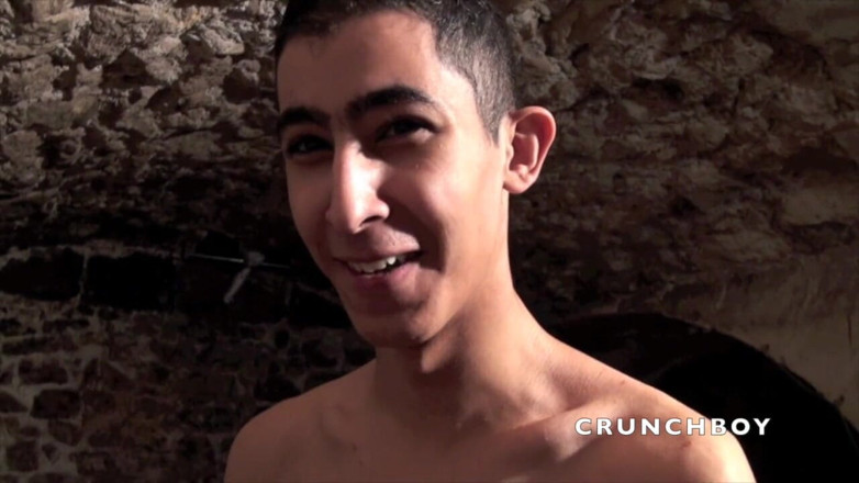 Crunch Boy: Rims fucked by straight Arab in basement